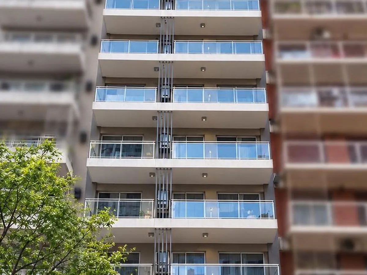 Fachada del edificio Patricios 127, en Barracas